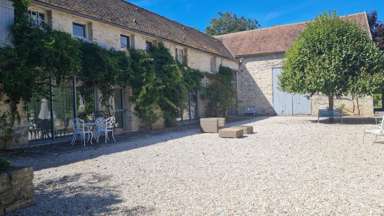 Belle Maison Dans Corps De Ferme - Logement Gabriel Villiers-sous-Grez Buitenkant foto